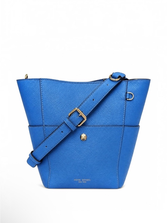 henri bendel Handbags - Henri Bendel Influencer Bucket Bag-NWOT